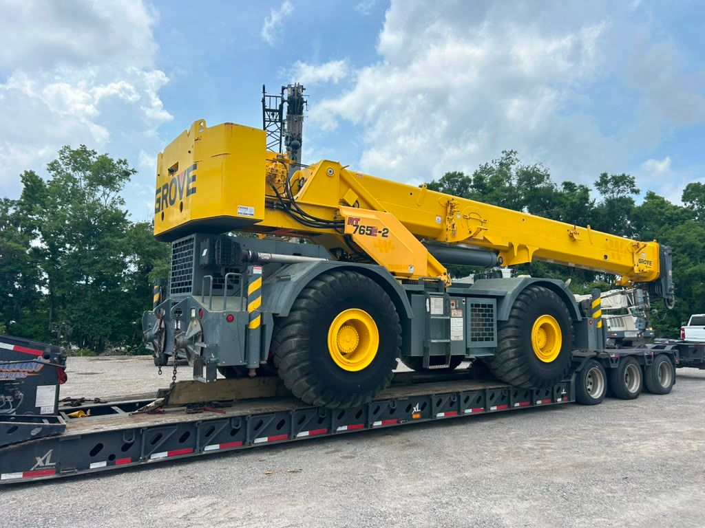 Grove RT765E-2 rough terrain crane